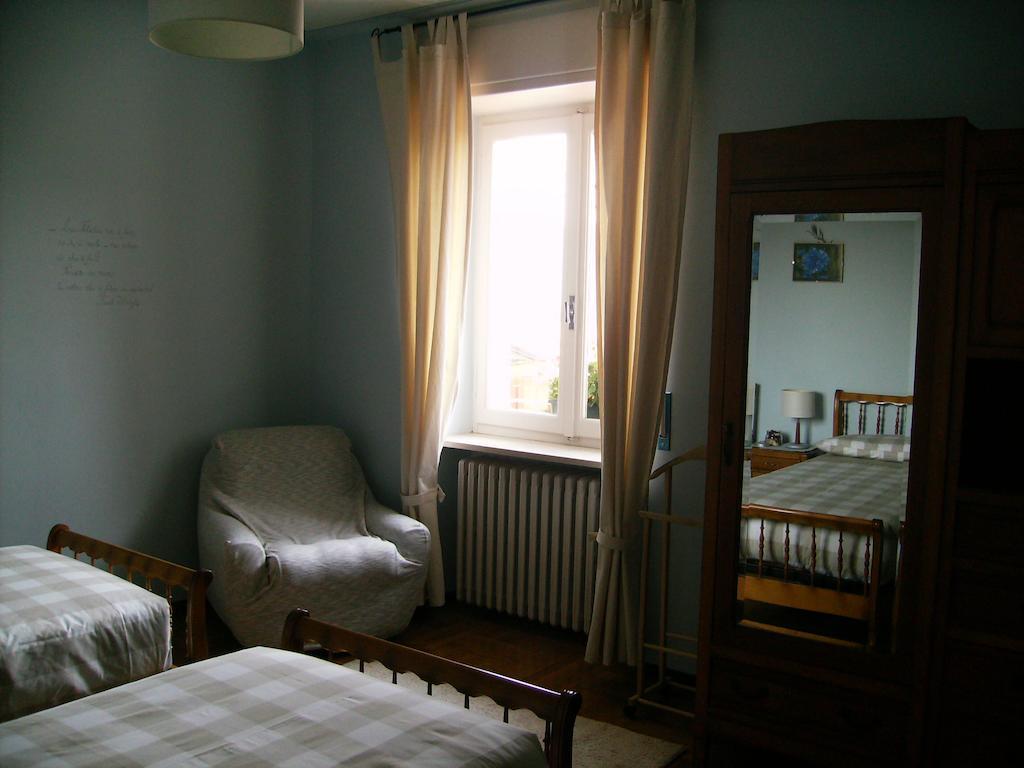 Villar San Costanzo Il Barucin Bed & Breakfast 部屋 写真